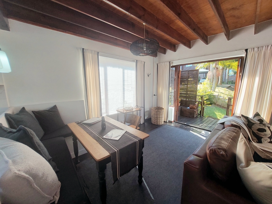 2 Bedroom Property for Sale in Heatherlands Western Cape